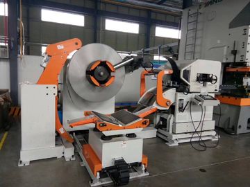 1300 Mm Width 3 In 1 Medium Coil Feeder Machine Cooperated With Punching