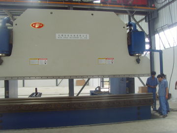 600 Ton 6 M Hydraulic Press Brake Machine For Light Pole 45 Kw