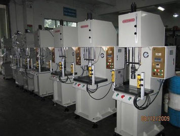 PLC Servo Single Column Hydraulic Press Machine YD30-100 For Metal Sheet Bending