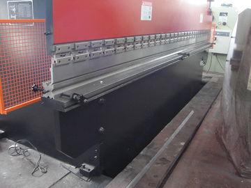 Carbon Steel Metal Frame 200 Ton Hydraulic Press Brake Machine With 47 Years Making History