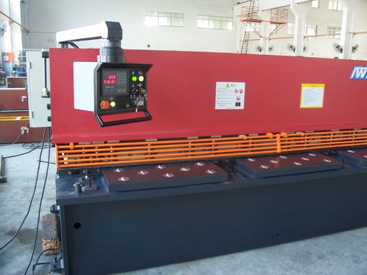 Machine Weight Varies From 2000kg To 10000kg CNC Hydraulic Shearing Machine Q235 Or Q345 Mild Steel Hydrualic Shearing Machine