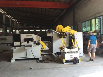 3 In 1 Decoiler Straightener Feeder  Matched With Mechanical Press Machine