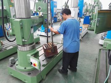 Heavy Duty Radial Drilling Machine Hydraulic Control And Manual Operation Z3040x13