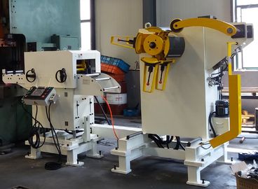 3 In 1 Standard Thinner Material Coil Feeding Line Uncoiler / Straightener / Feeder