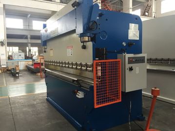 Horizontal Hydraulic Press Brake Machine / Metal Sheet Bending Machine